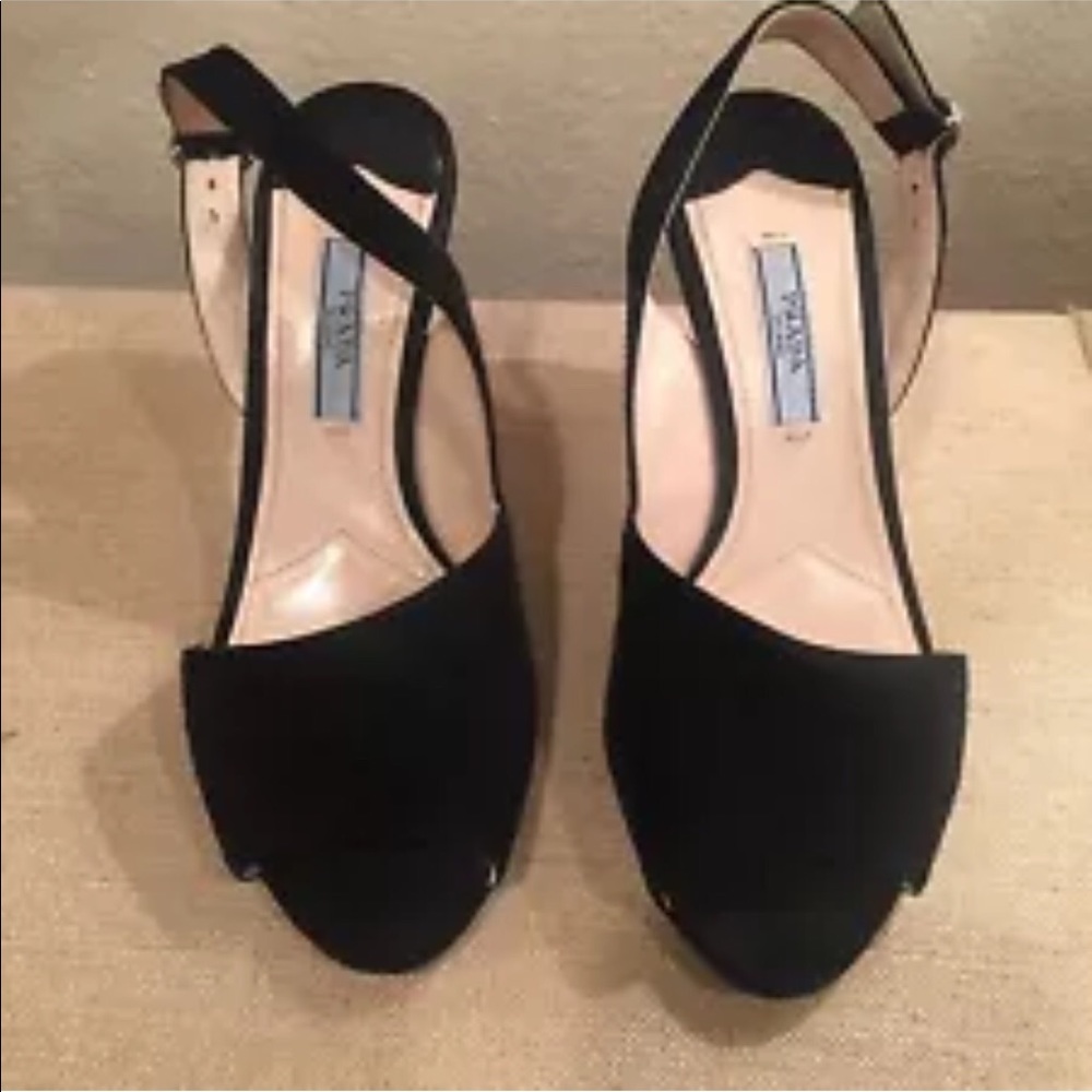 Prada pumps. Size 35 / 5